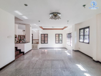 *****บ้านเดี่ยวมือสอง ม.ลลิล กรีนวิลล์ บางบอน3 แบรนด์ ลลิล พร็อพเพอร์ตี้ เนื้อที่ 101.1 ตร.ว. ฟังก์ชัน 4 นอน 3 น้ำ 2 ที่จอดรถ  บนทำเลศักยภาพ เชื่อมต่อถนนหลายเส้น ไม่ว่าจะเป็น  ถนนพระราม2, ถนนเพชรเกษม, ถนนเอกชัย และใกล้จุดขึ้นทางด่วน "พระราม2"